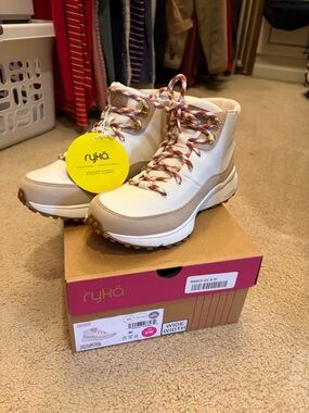 Ryka "Jackpot" Hiking Boots